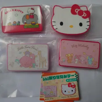 산리오 캐릭터즈 minimini 접이식 테이블