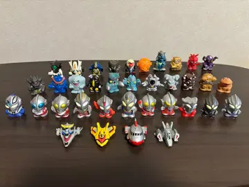 울트라맨 피규어 세트