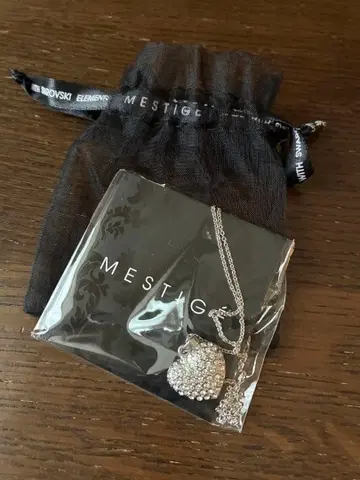 SWAROVSKI ELEMENTS Mestige 하트 목걸이