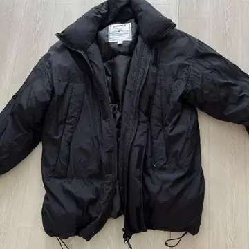 CAMP7 다운 자켓 M 사이즈