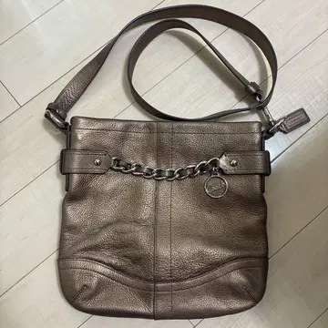 브론즈 가죽 숄더백 체인 포함