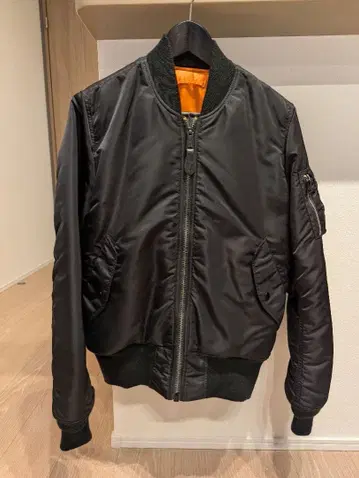 블랙 MA-1 플라이트 자켓 S