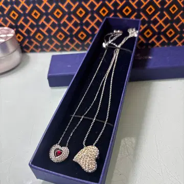 Swarovski 하트형 목걸이 2개 세트 하자품