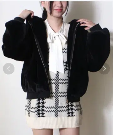 TORTTE 후드 부착 퍼 자켓