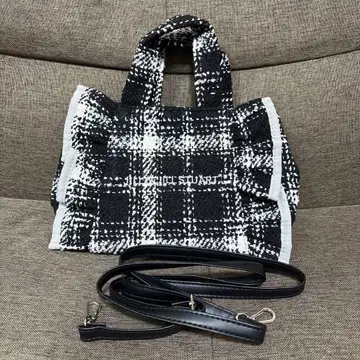 JILL by JILL STUART 트위드 프릴 백 블랙ver.