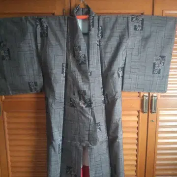 오시마 명주 기모노 그레이 계열