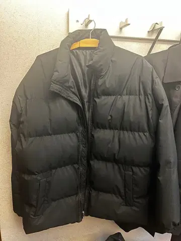 블랙 다운 자켓