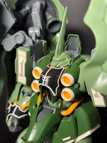 HGUC 1/144 크샤트리아 완성품