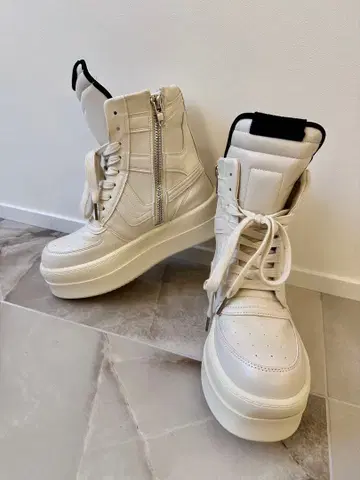 통굽 스니커즈 42