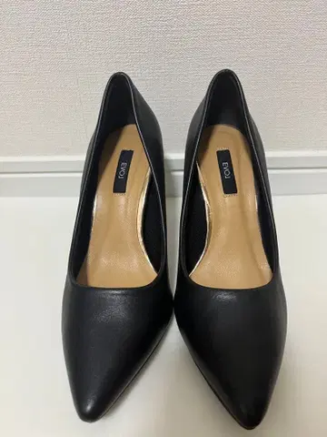 EVOL 블랙 스틸레토 하이힐