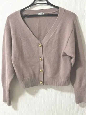 LILY BROWN 라쿤 니트 가디건 모카