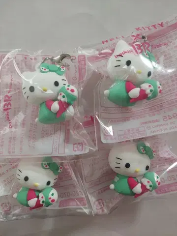 서티원 헬로키티 아이스크림 참 4개