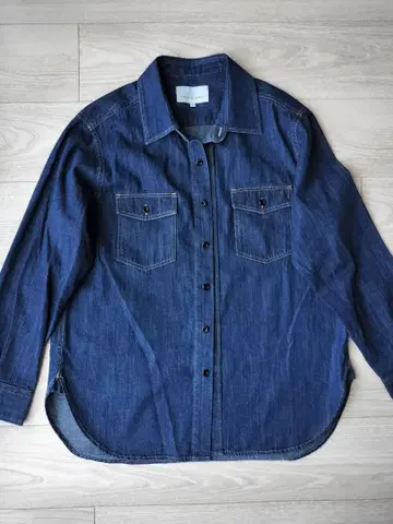 A PIECE OF LIBRARY 피스 오브 라이브러리 데님 셔츠