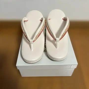 핑크 조리 합성 피혁