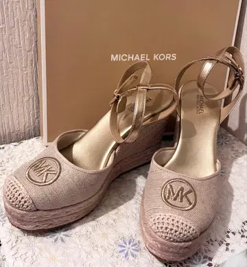 새상품 마이클코어스 에스파드리유 웨지 샌들 7.5M 24.5