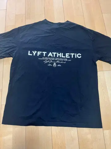 LYFT 백 프린트 티셔츠 블랙 M