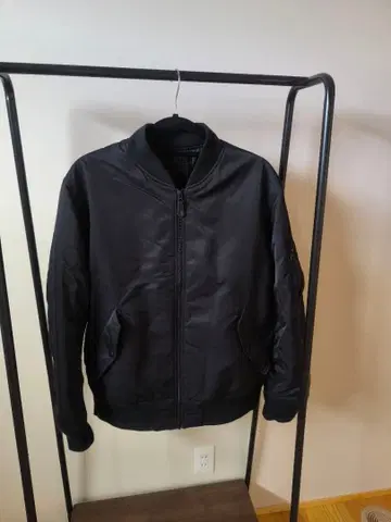 MA-1 블루종 유니클로