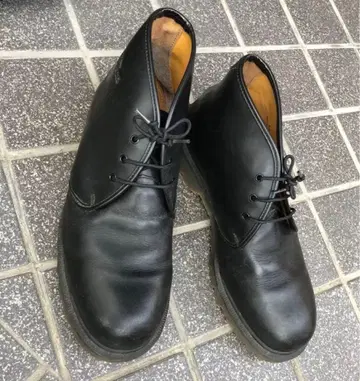 닥터마틴 잉글랜드제 처카 부츠 블랙