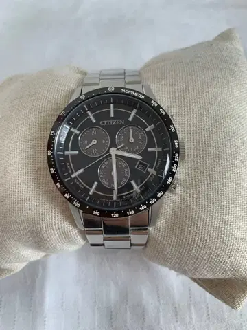 새상품급 [작동품] CITIZEN 시티즌 E820 블랙 실버 솔라