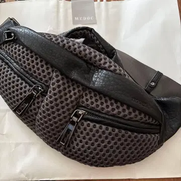 nouer, 메쉬 바디백