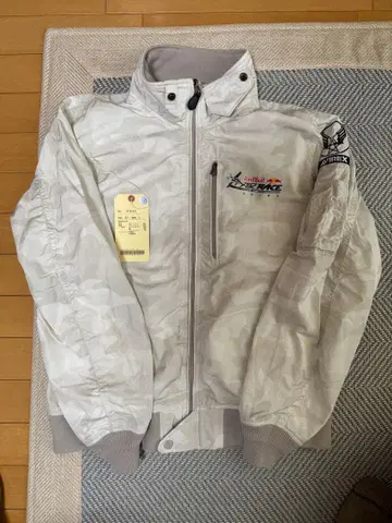 AVIREX 레드불 에어 레이스 2019 자켓