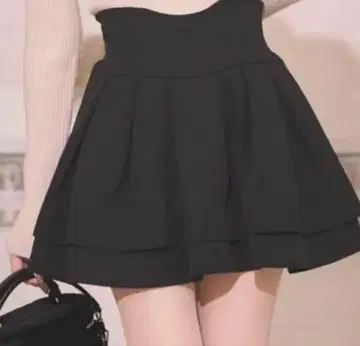 미셸 마카롱 슬림 레그 스커트 M 사이즈