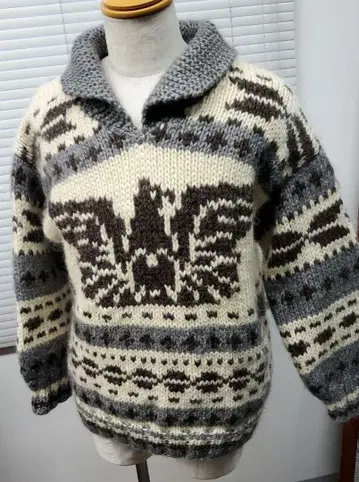 손뜨개질 양모 스웨터 XL