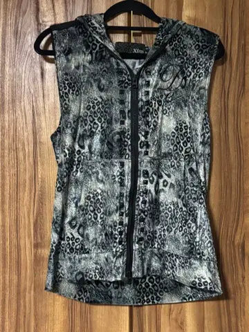 [ Xfrm ] 해골 후드 부착 벨로아 베스트