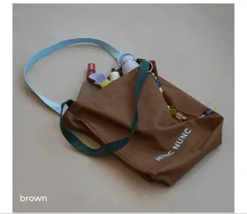 미사용 새상품 HINC NUNC 토트백