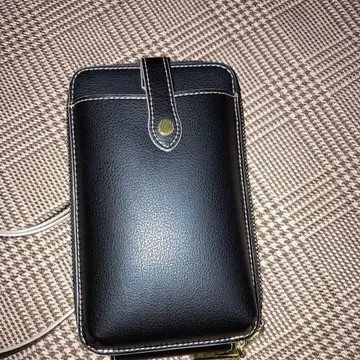 블랙 숄더 파우치