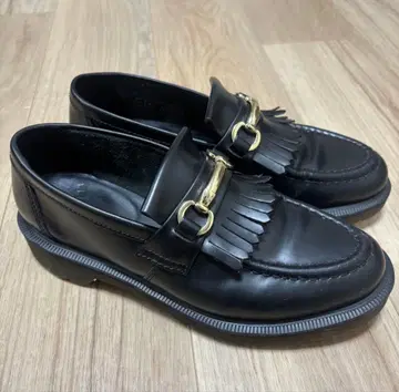 닥터 마틴 로퍼 25 cm