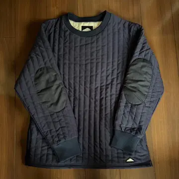 MOUNTAINSMITH 네이비 퀼팅 트레이닝복