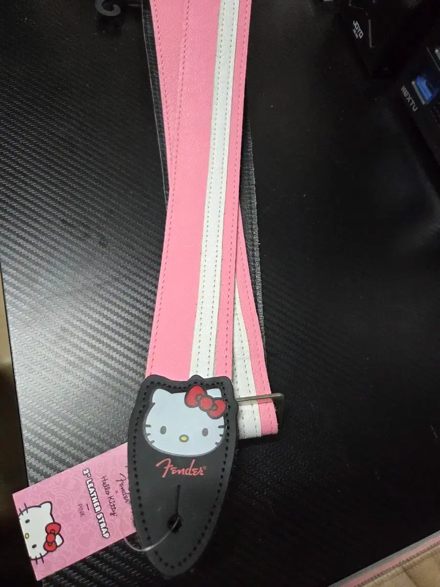 Fender Hello Kitty Strap