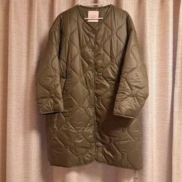 새상품 퀼팅 자켓 M 사이즈