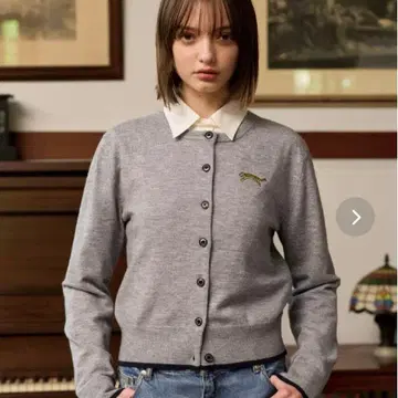 타이거 자수 크루넥 가디건