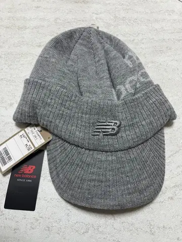 새상품 New Balance 그레이 니트 모자 골프웨어 프리 사이즈