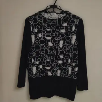 PICONE 기하학 패턴 긴팔 니트 40