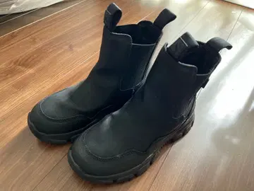 샤카 블랙 사이드 고어 부츠 24cm