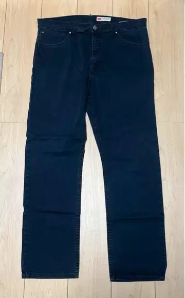 Wrangler 블랙 스트레이트 데님 36 x 30