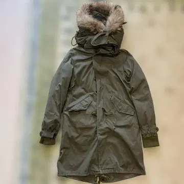 Giacometti 퍼 포함 올리브 다운 자켓 M