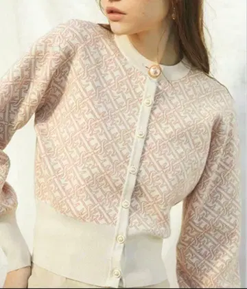 eimy istoire 스프링 모노그램 가디건