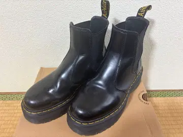 닥터마틴 사이드 고어 부츠