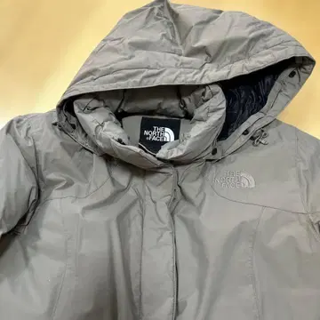 THE NORTH FACE 후드 부착 다운 자켓