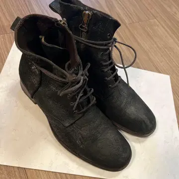 BUTTERO 블랙 레이스업 부츠 41