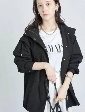 아르페쥬 스토리 발수 미들 기장 블루종 블랙