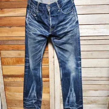 KURO GRAPHITE 데님 팬츠 빈티지 가공 허니컴 히게 빨간 귀