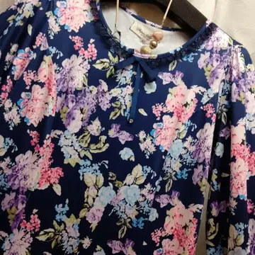 네이비 꽃무늬 저리 소재 원피스 사이즈 42