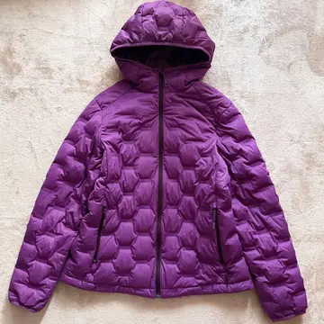 새상품급 Mountain hardwear 스트레치 다운 자켓 후디드 L