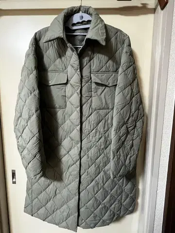 [ 새상품급 미사용 ] UNIQLO PUFFTECH 퀼팅 자켓