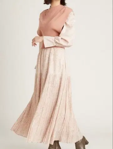 Snidel 핑크와 화이트 꽃무늬 롱 원피스